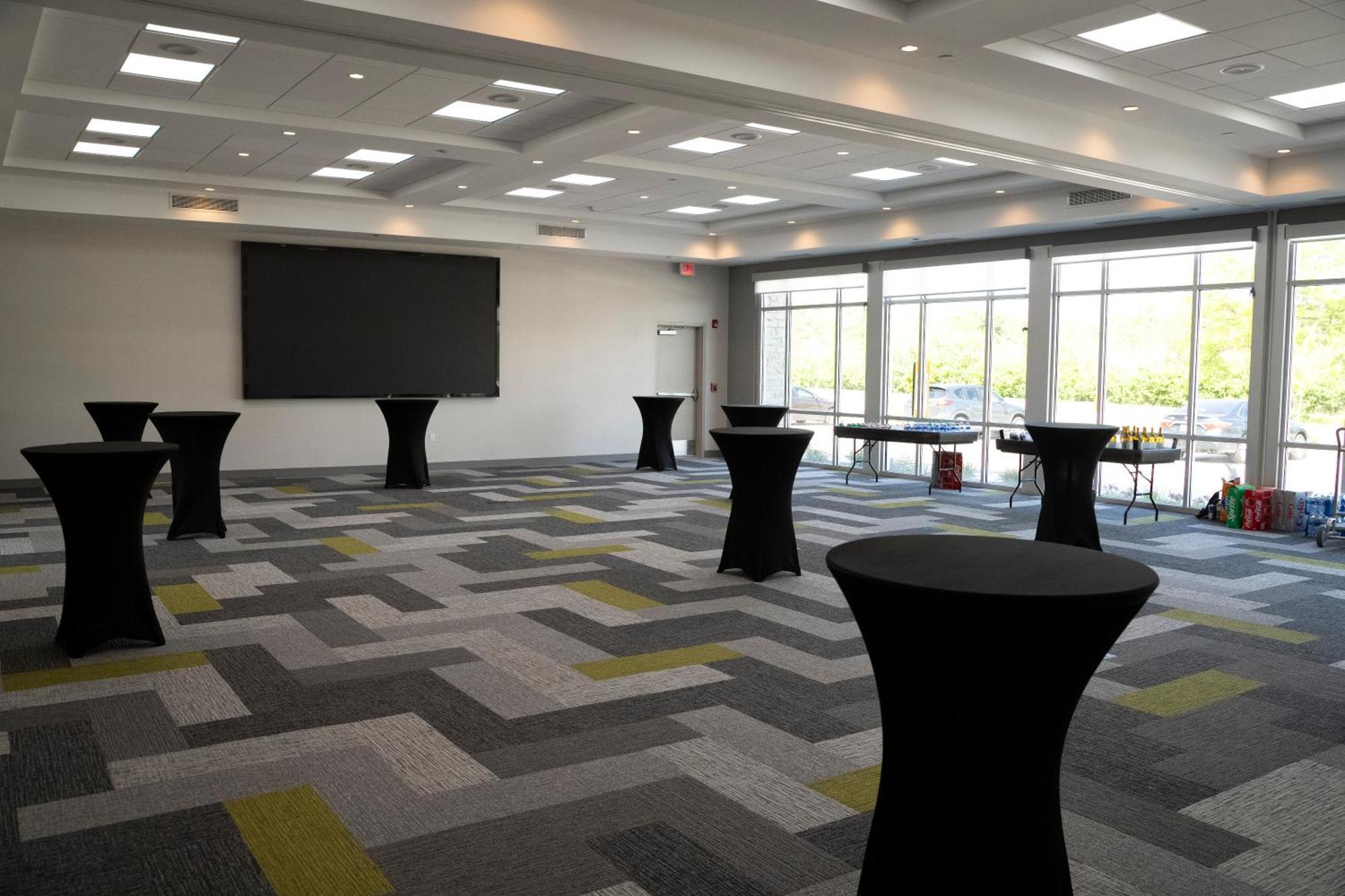 Holiday Inn Express & Suites Chicago Schaumburg By Ihg מראה חיצוני תמונה